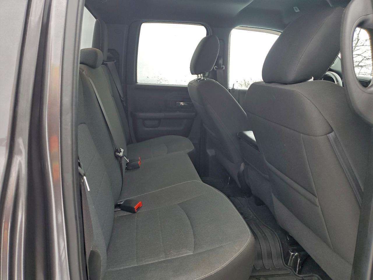2021 RAM 1500 CLASSIC SLT photo 10