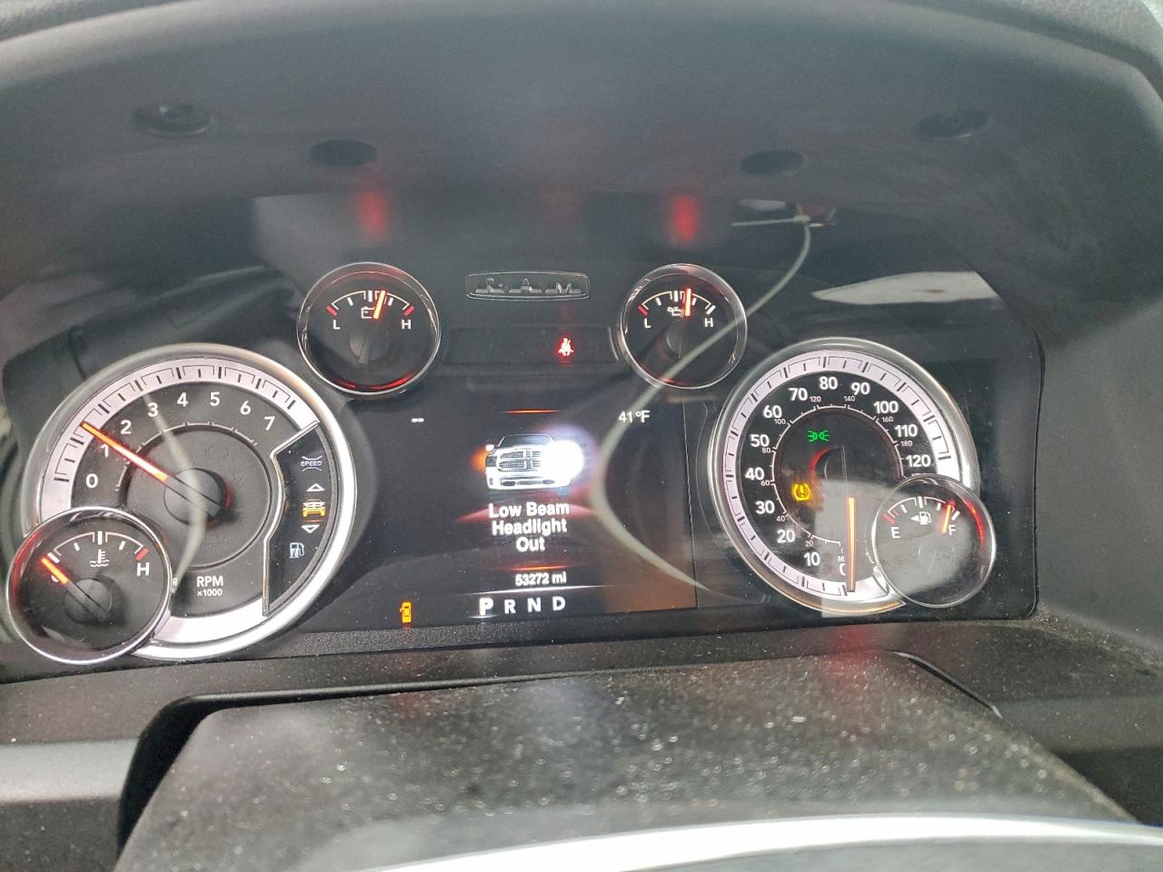 2021 RAM 1500 CLASSIC SLT photo 9