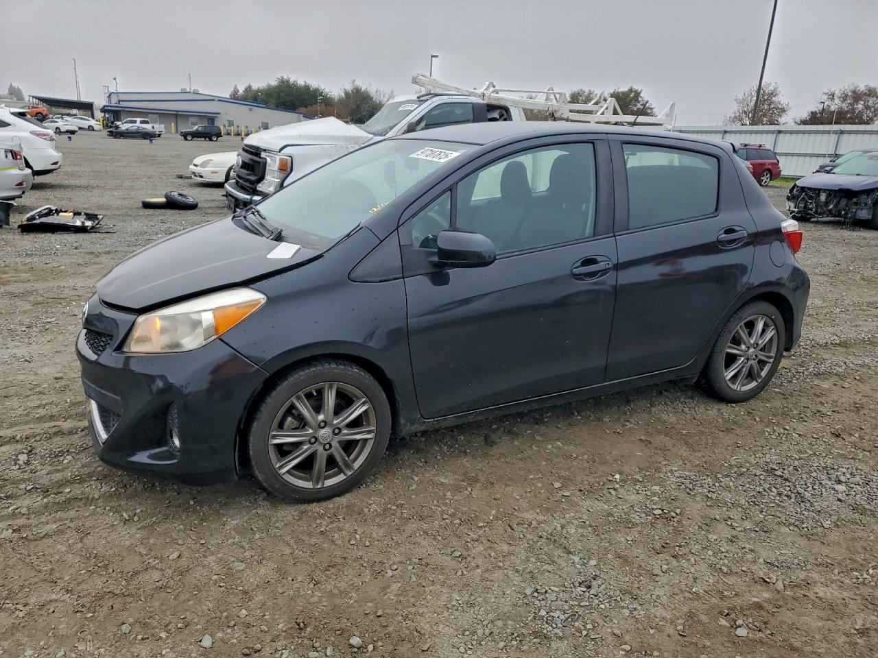 2012 TOYOTA YARIS