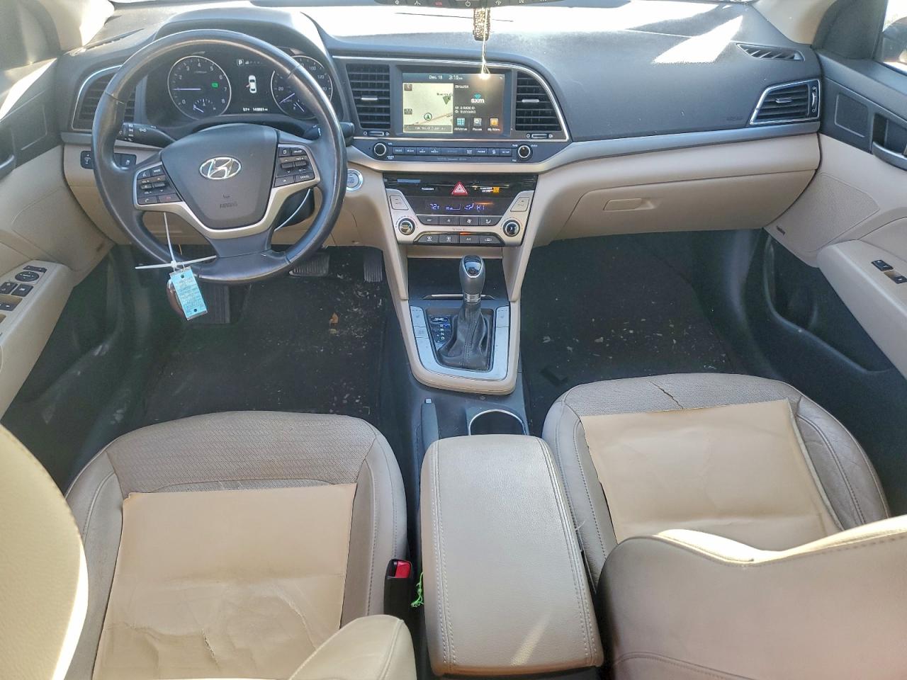 2017 HYUNDAI ELANTRA SE photo 8