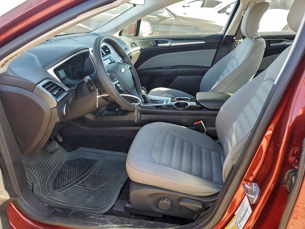 2014 FORD FUSION S photo 19