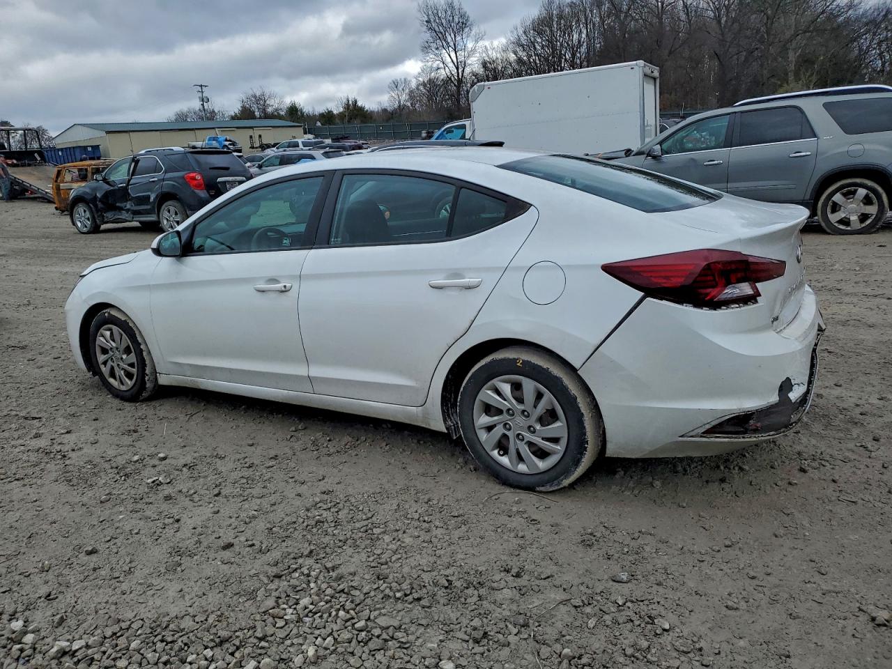 2020 HYUNDAI ELANTRA SE photo 2