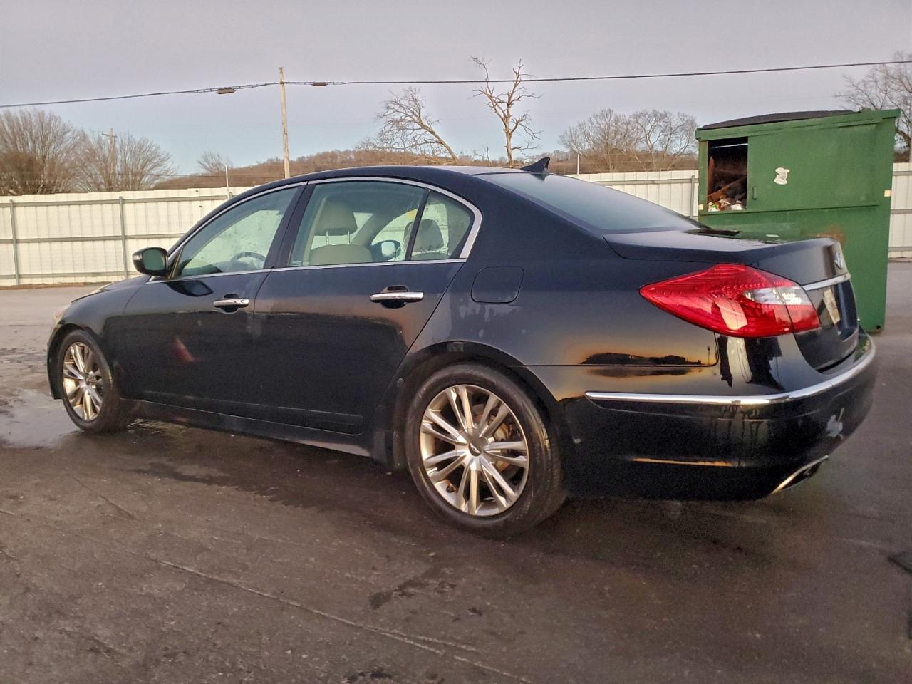 2012 HYUNDAI GENESIS 3.8L photo 3