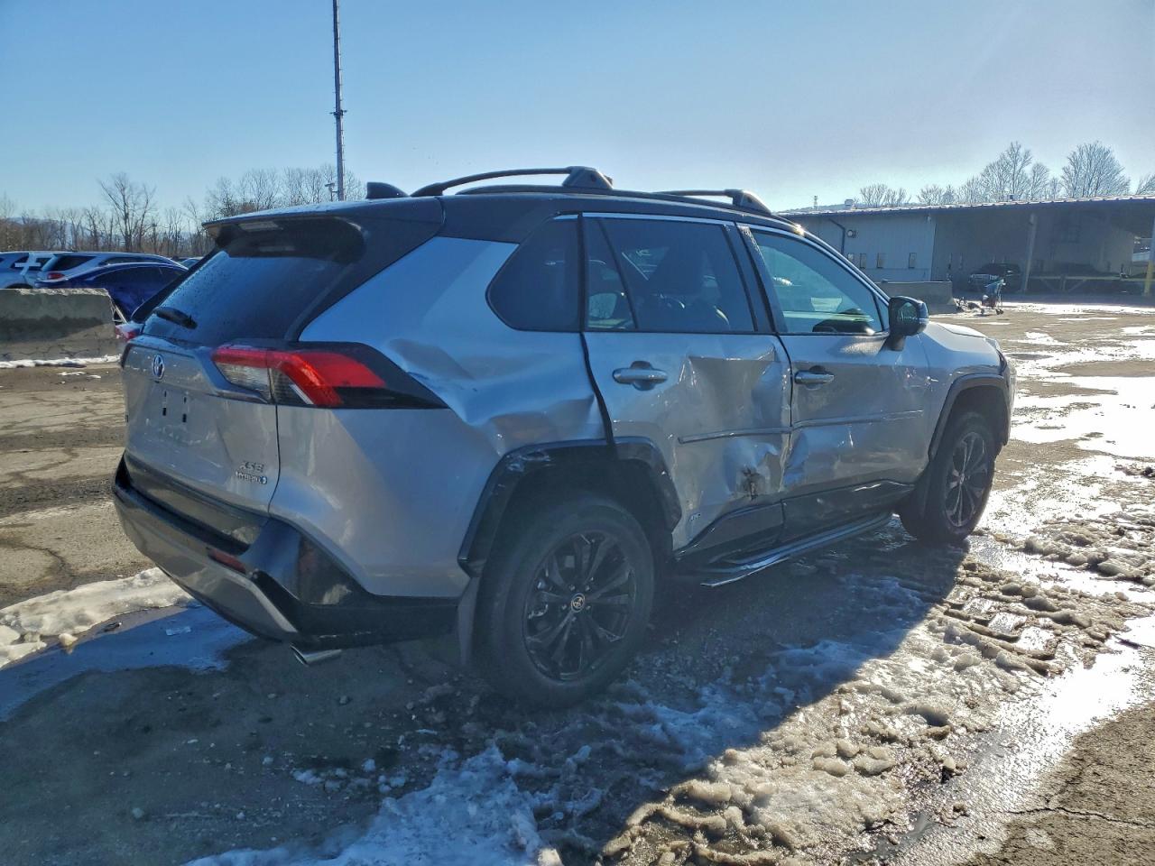 2024 TOYOTA RAV4 XSE photo 3