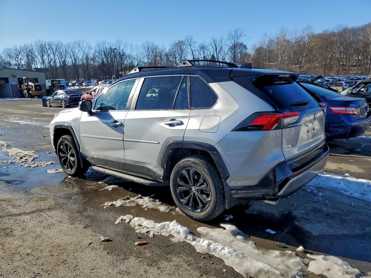 2024 TOYOTA RAV4 XSE photo 2
