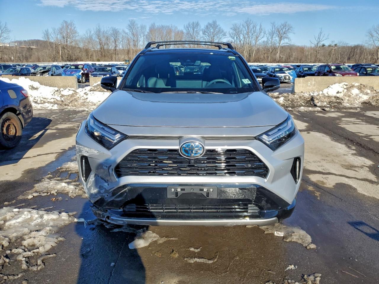 2024 TOYOTA RAV4 XSE photo 5