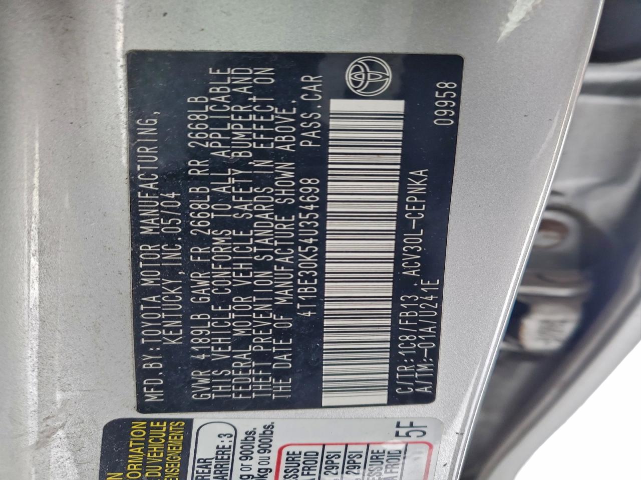 2004 TOYOTA CAMRY LE photo 12