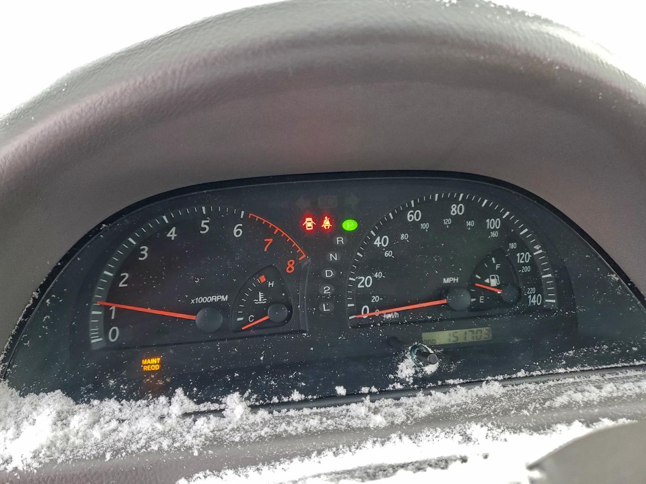 2004 TOYOTA CAMRY LE photo 9