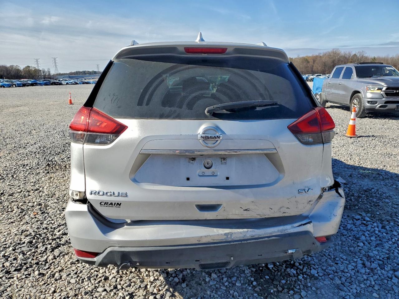 2017 NISSAN ROGUE S photo 6