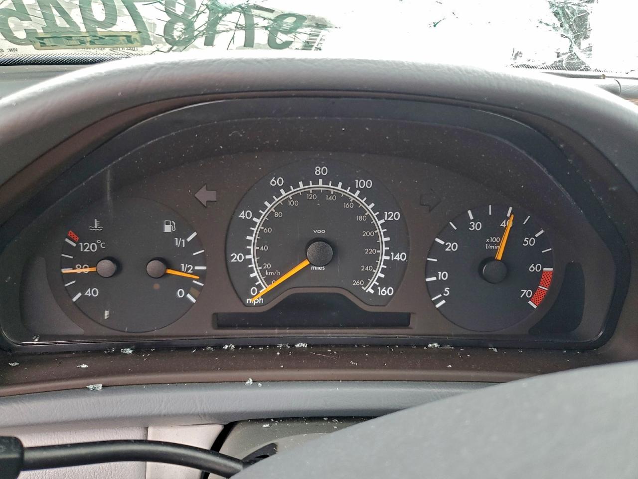 1999 MERCEDES-BENZ CLK 320 photo 9
