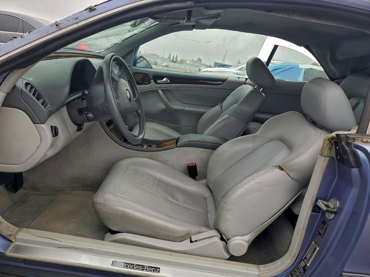 1999 MERCEDES-BENZ CLK 320 photo 7