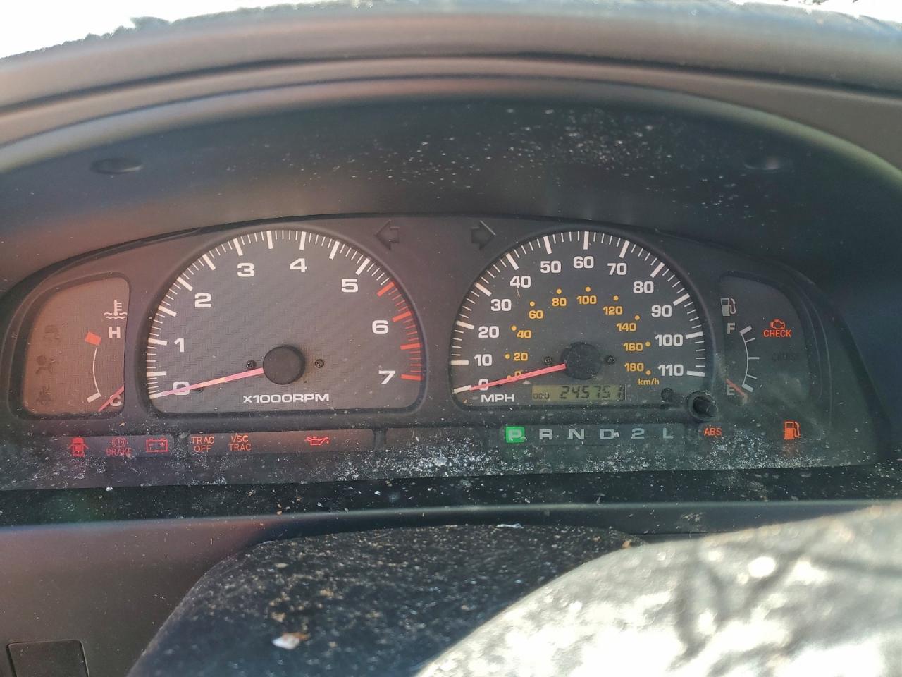 2002 TOYOTA 4RUNNER SR5 photo 9