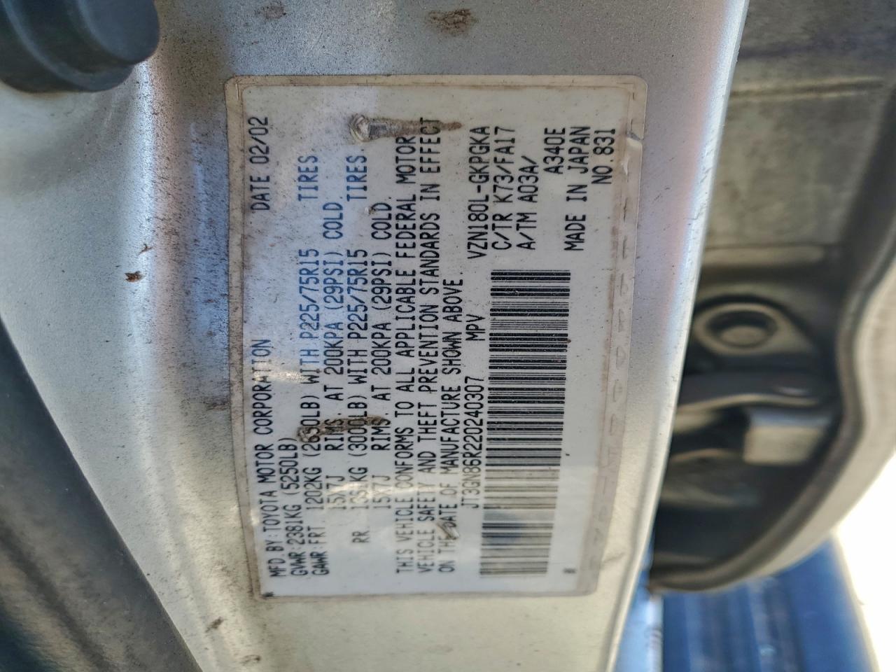 2002 TOYOTA 4RUNNER SR5 photo 13