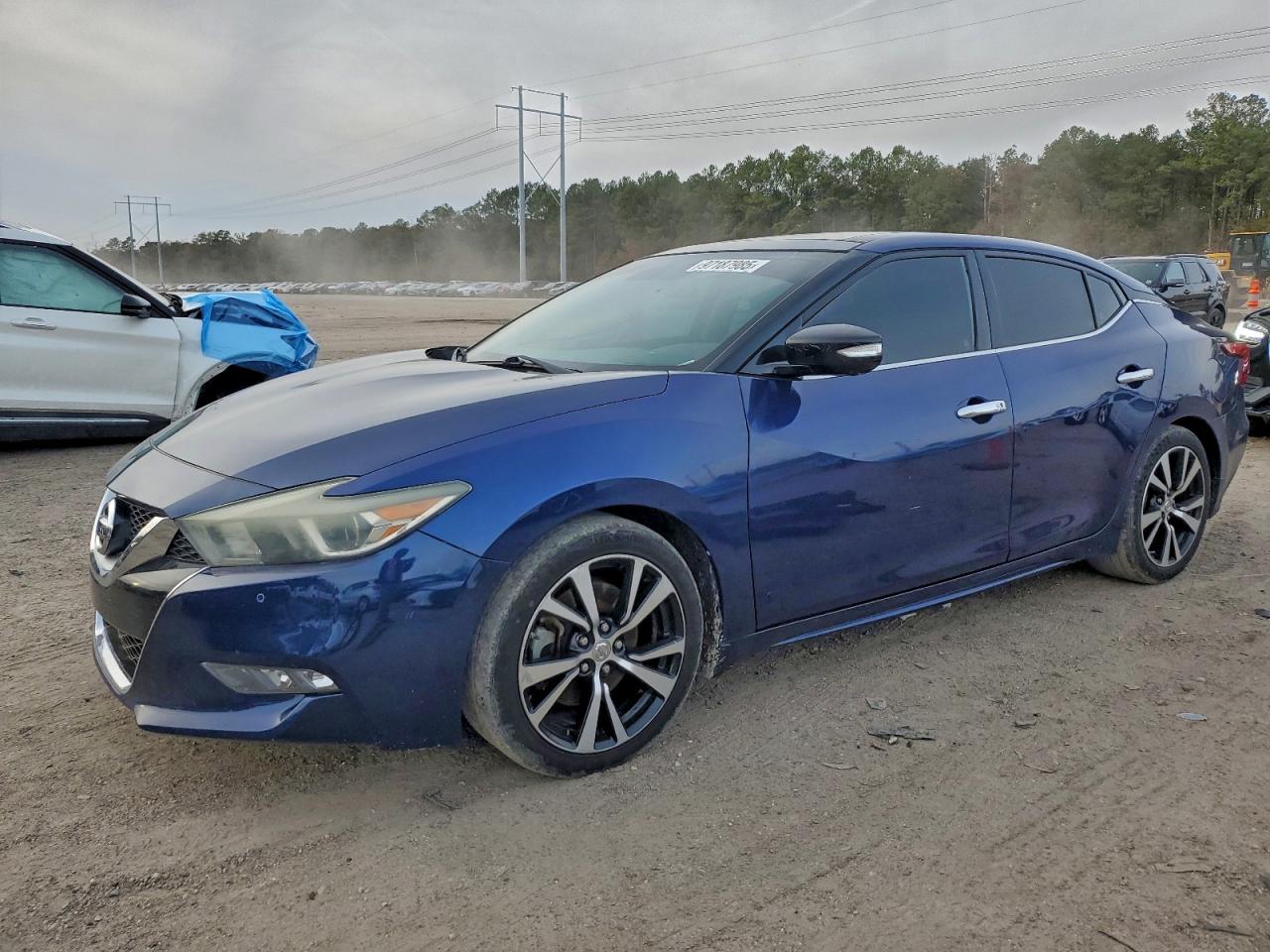 2017 NISSAN MAXIMA