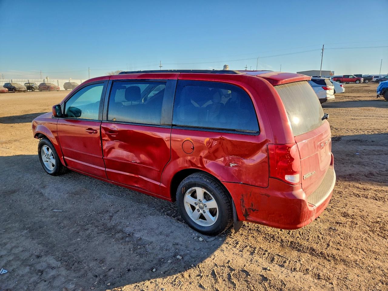 2012 DODGE GRAND CARAVAN SXT photo 4
