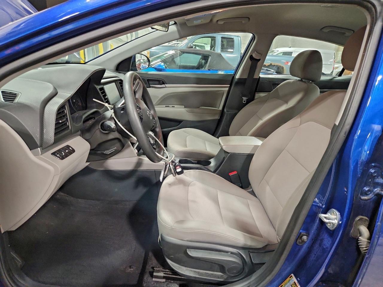 2020 HYUNDAI ELANTRA SEL photo 7