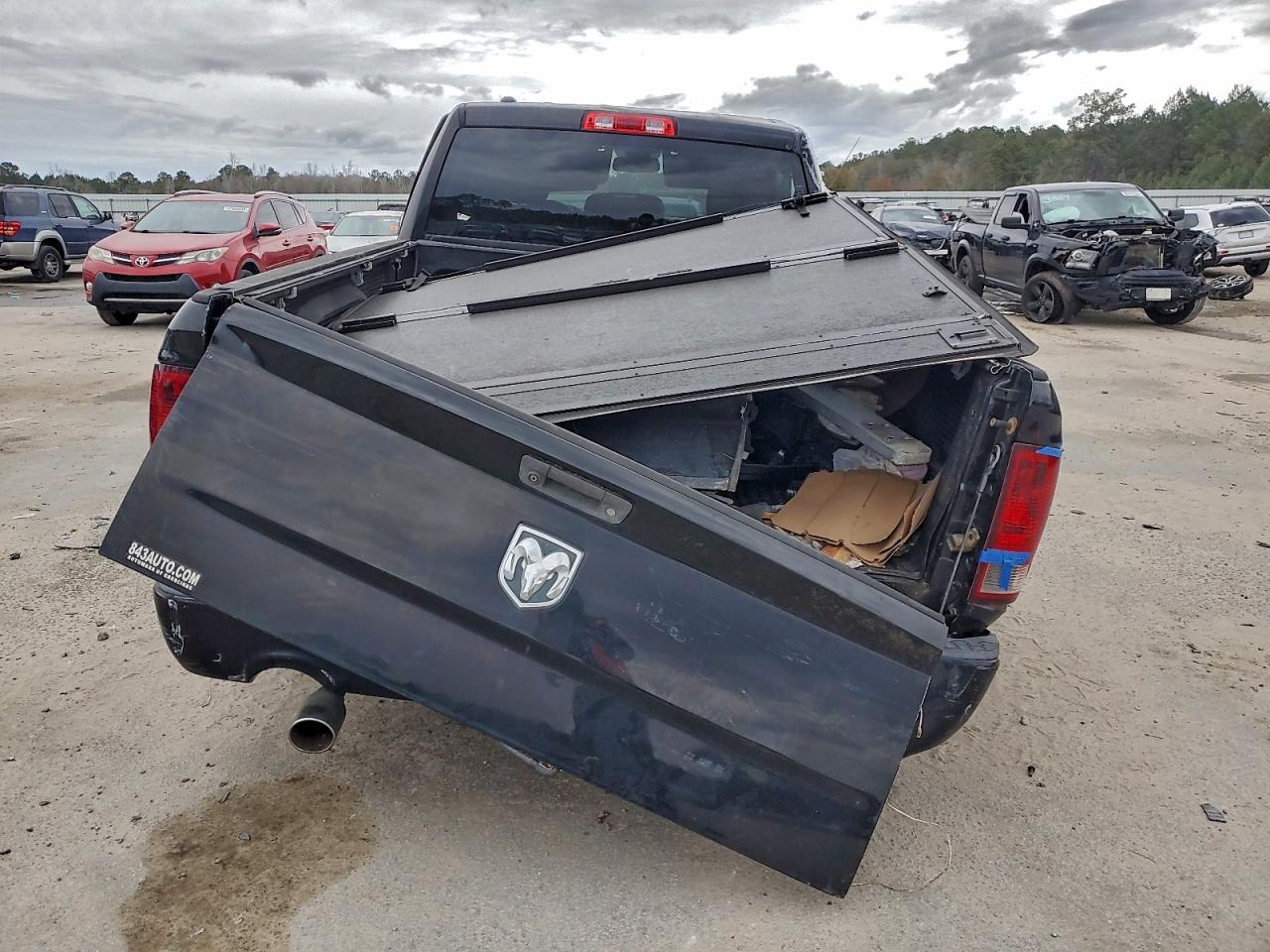 2013 RAM 1500 ST photo 6