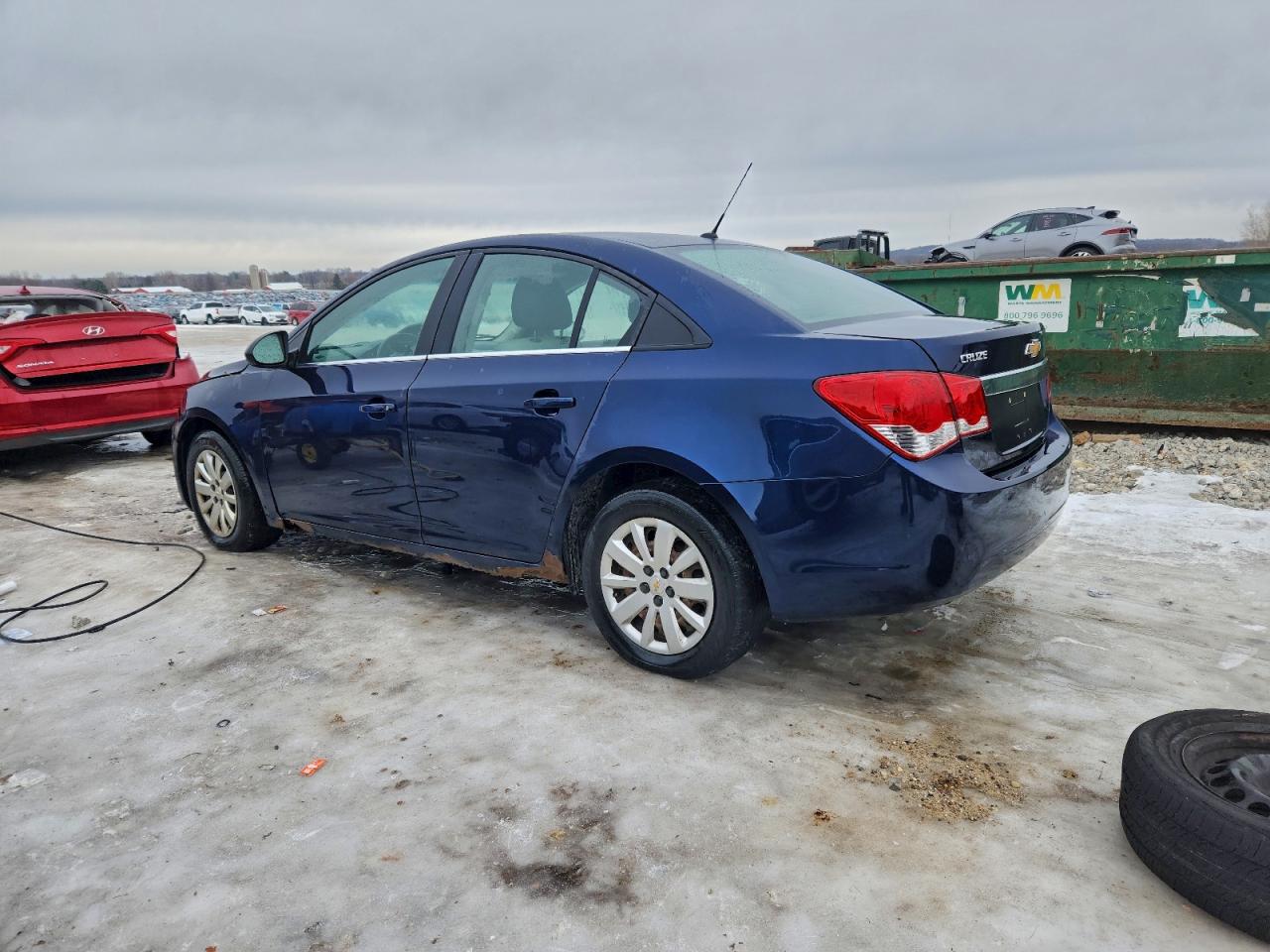 2011 CHEVROLET CRUZE LS photo 2
