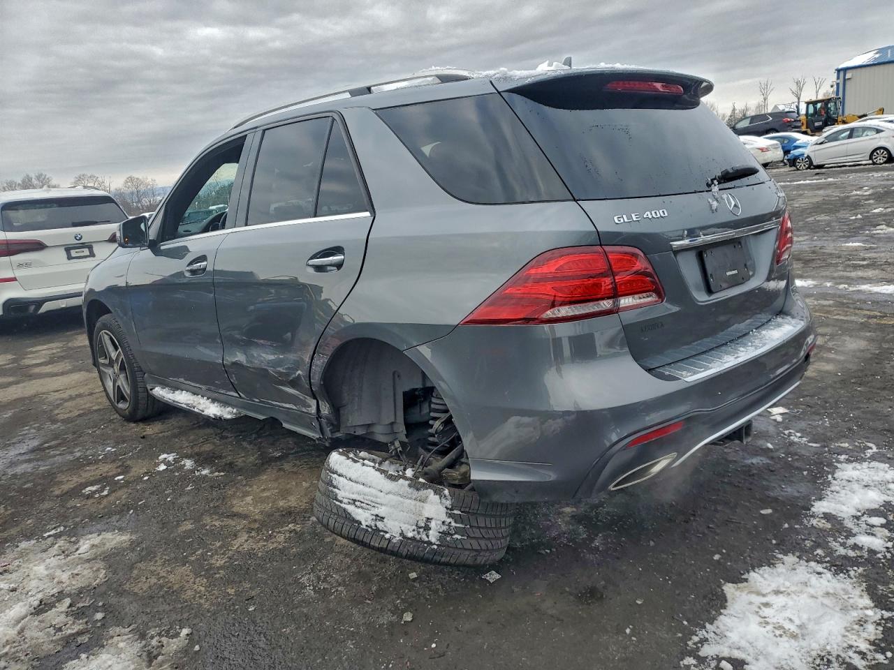 2017 MERCEDES-BENZ GLE 400 4MATIC photo 2