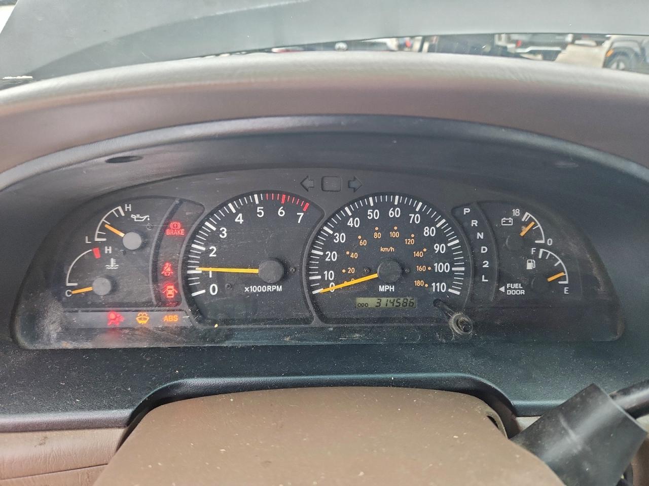 2002 TOYOTA TUNDRA ACCESS CAB photo 9