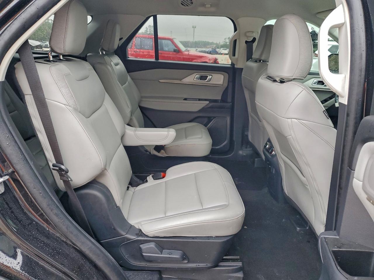 2025 FORD EXPLORER ACTIVE photo 11