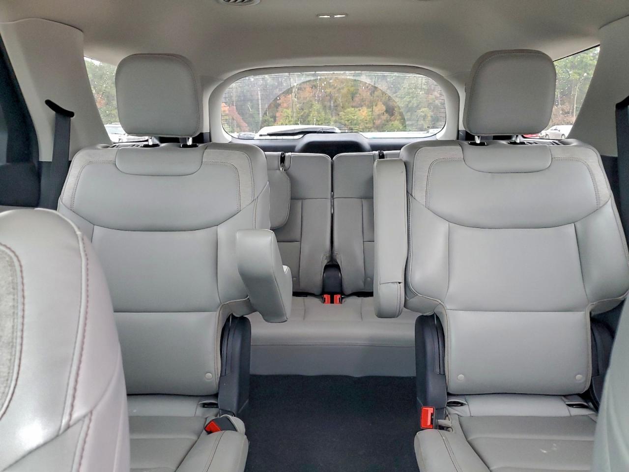 2025 FORD EXPLORER ACTIVE photo 10