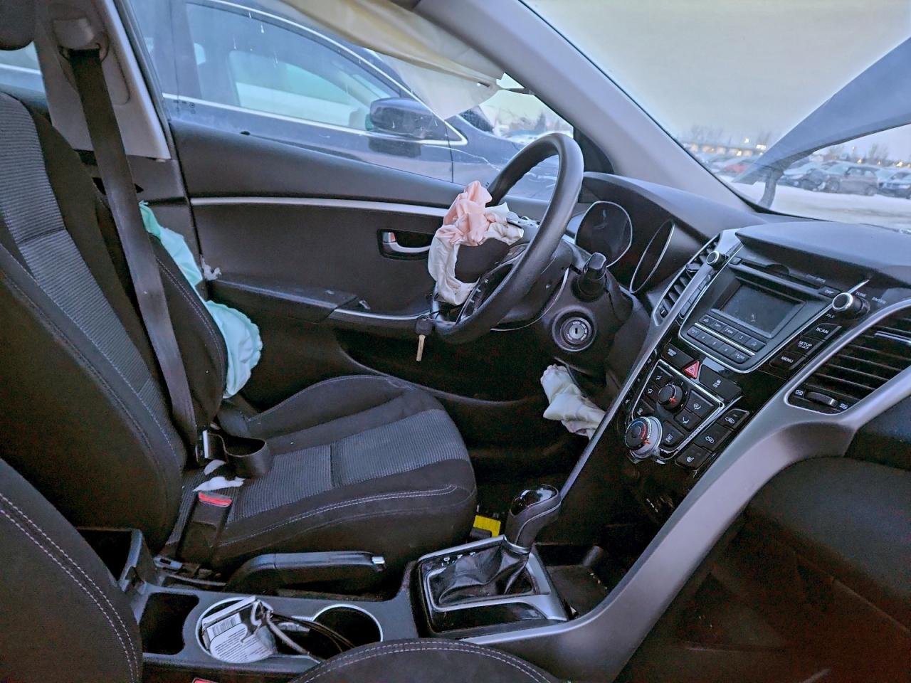2013 HYUNDAI ELANTRA GT photo 7