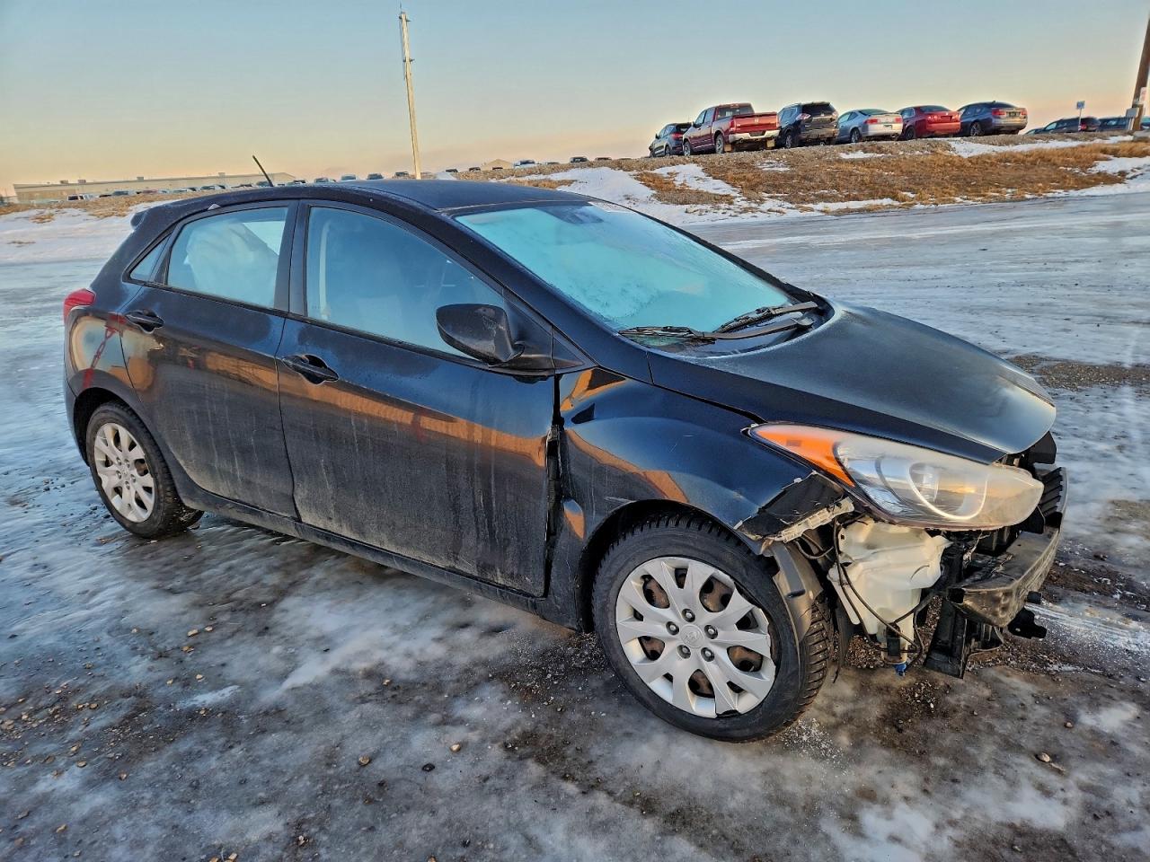 2013 HYUNDAI ELANTRA GT photo 4