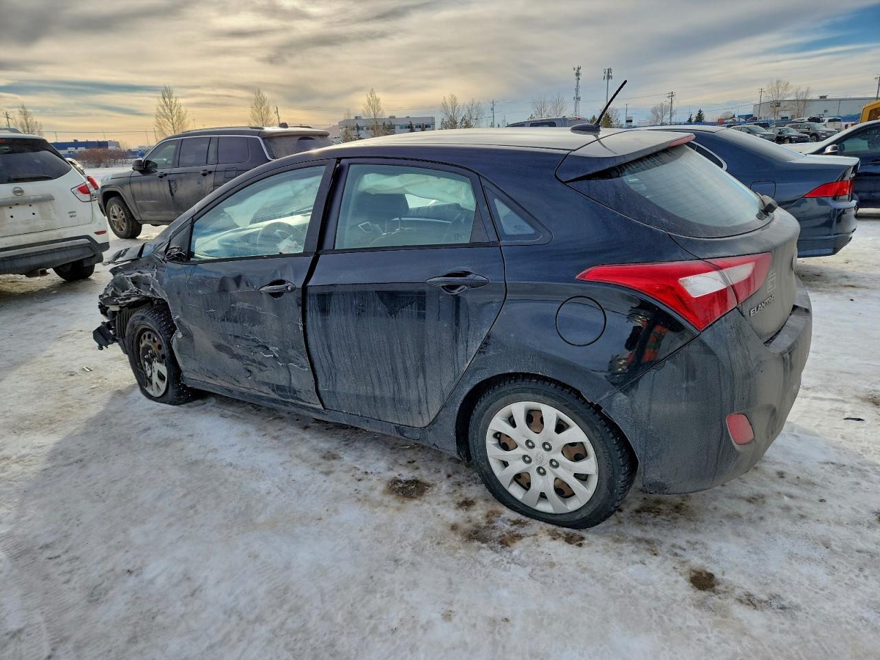 2013 HYUNDAI ELANTRA GT photo 2