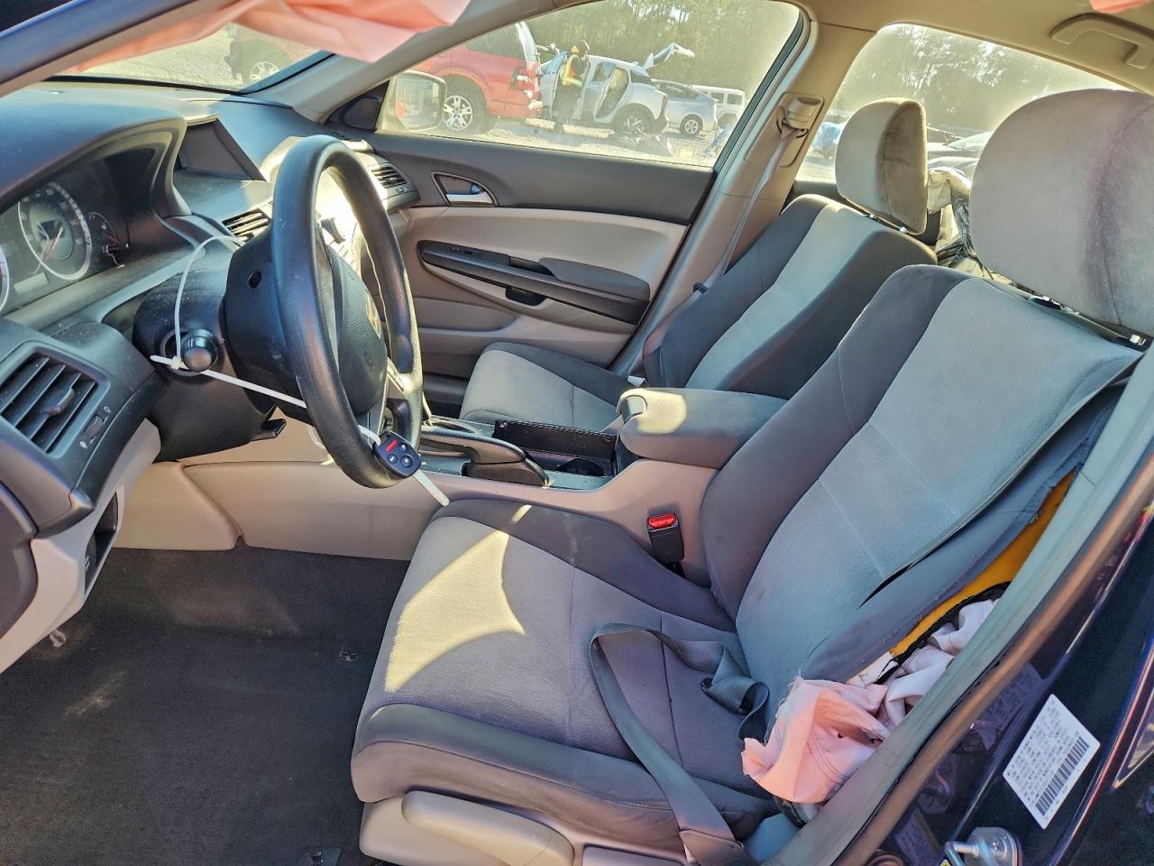 2008 HONDA ACCORD LX photo 13