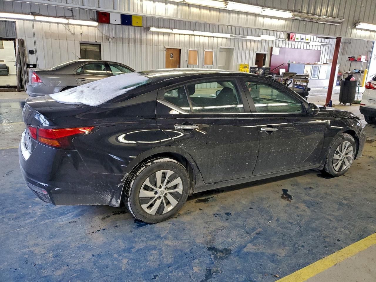 2024 NISSAN ALTIMA S photo 3