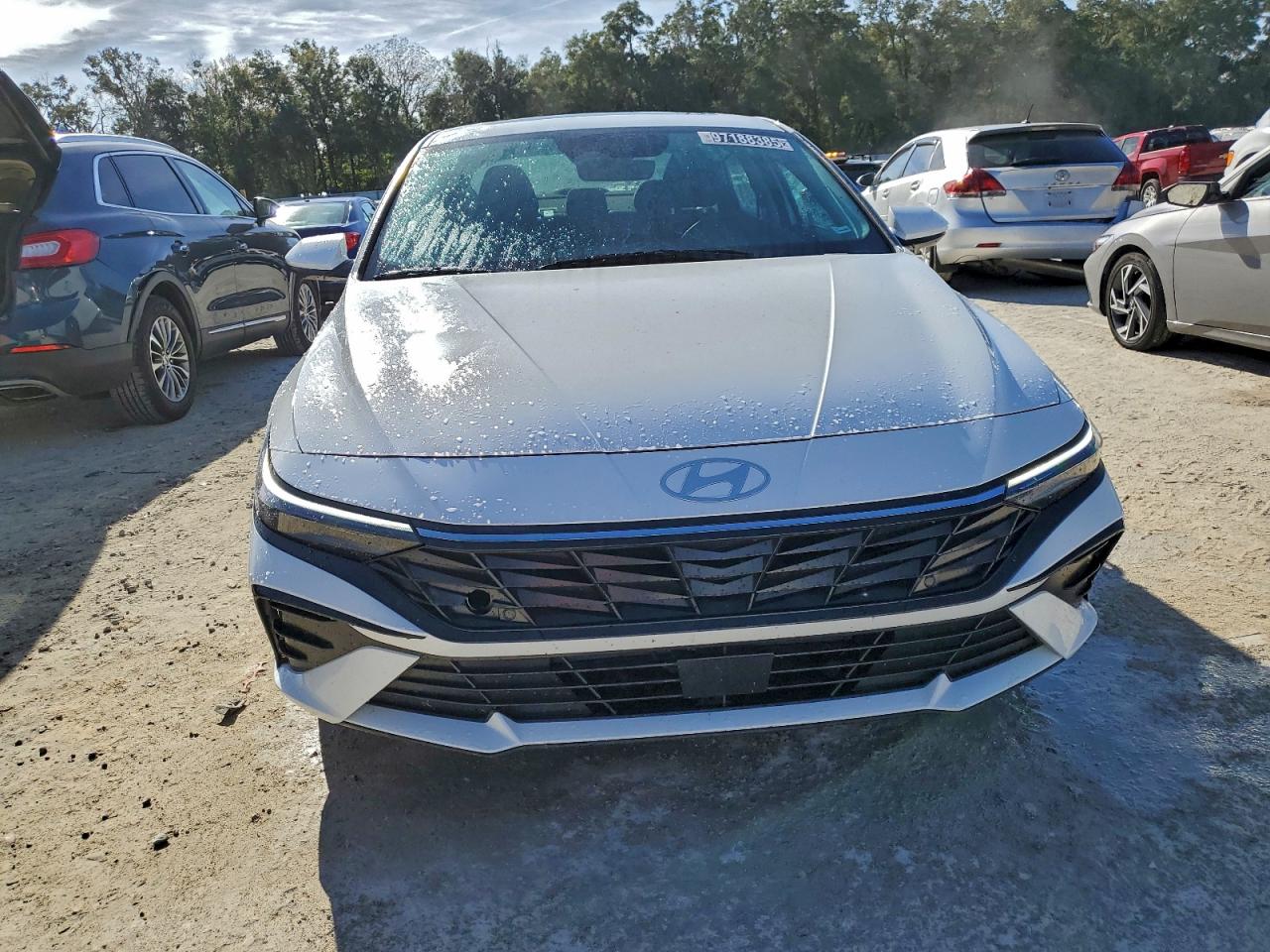 2025 HYUNDAI ELANTRA SEL photo 5