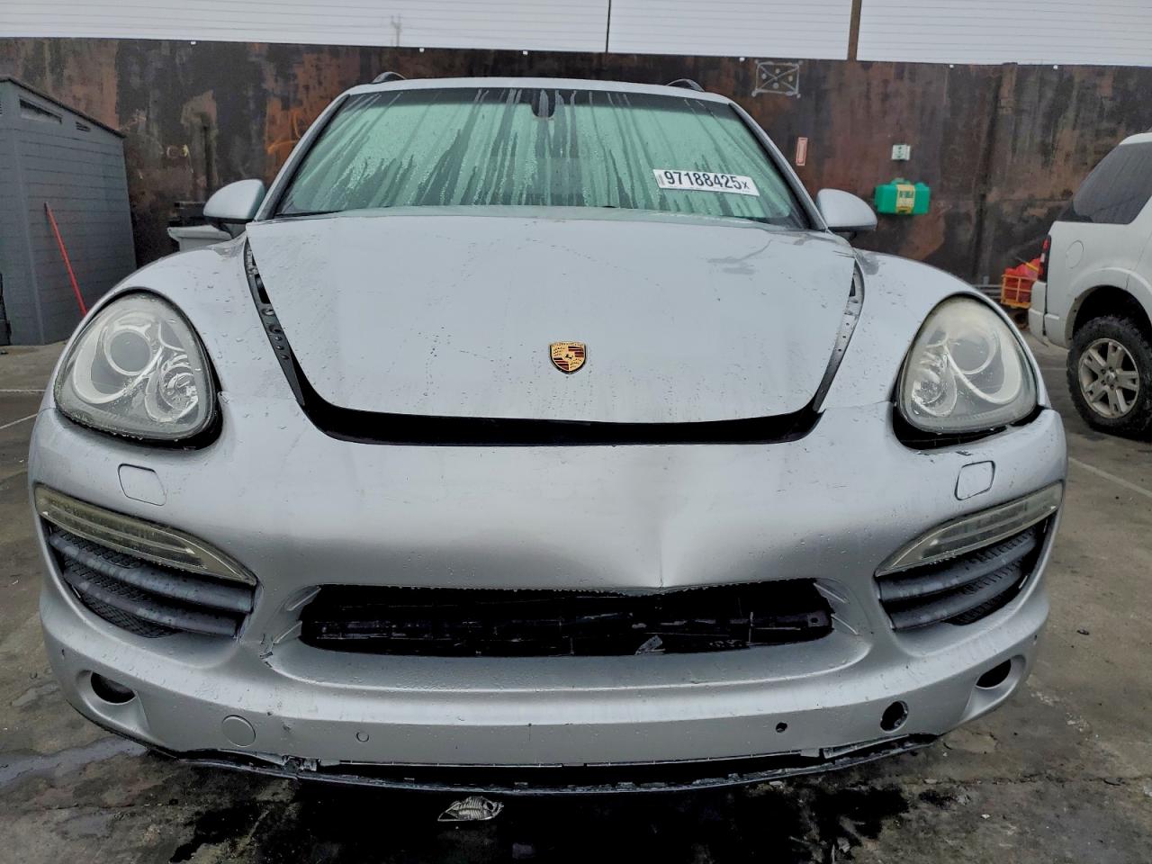 2011 PORSCHE CAYENNE S photo 5