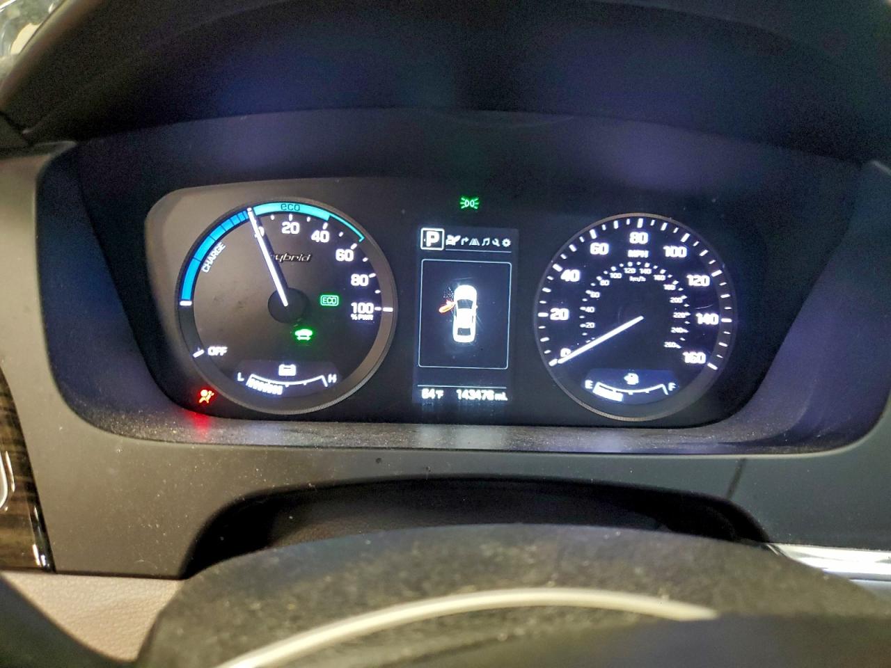 2016 HYUNDAI SONATA HYBRID photo 9
