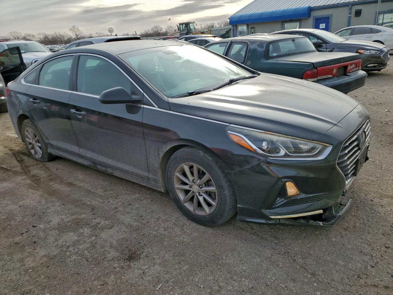 2018 HYUNDAI SONATA SE photo 7