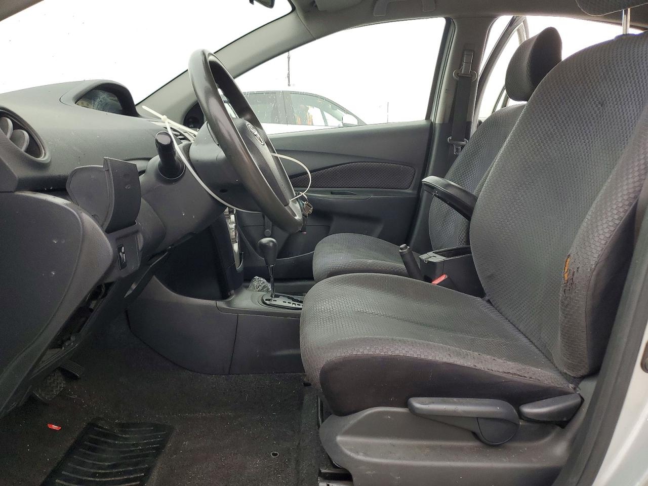 2007 TOYOTA YARIS photo 13