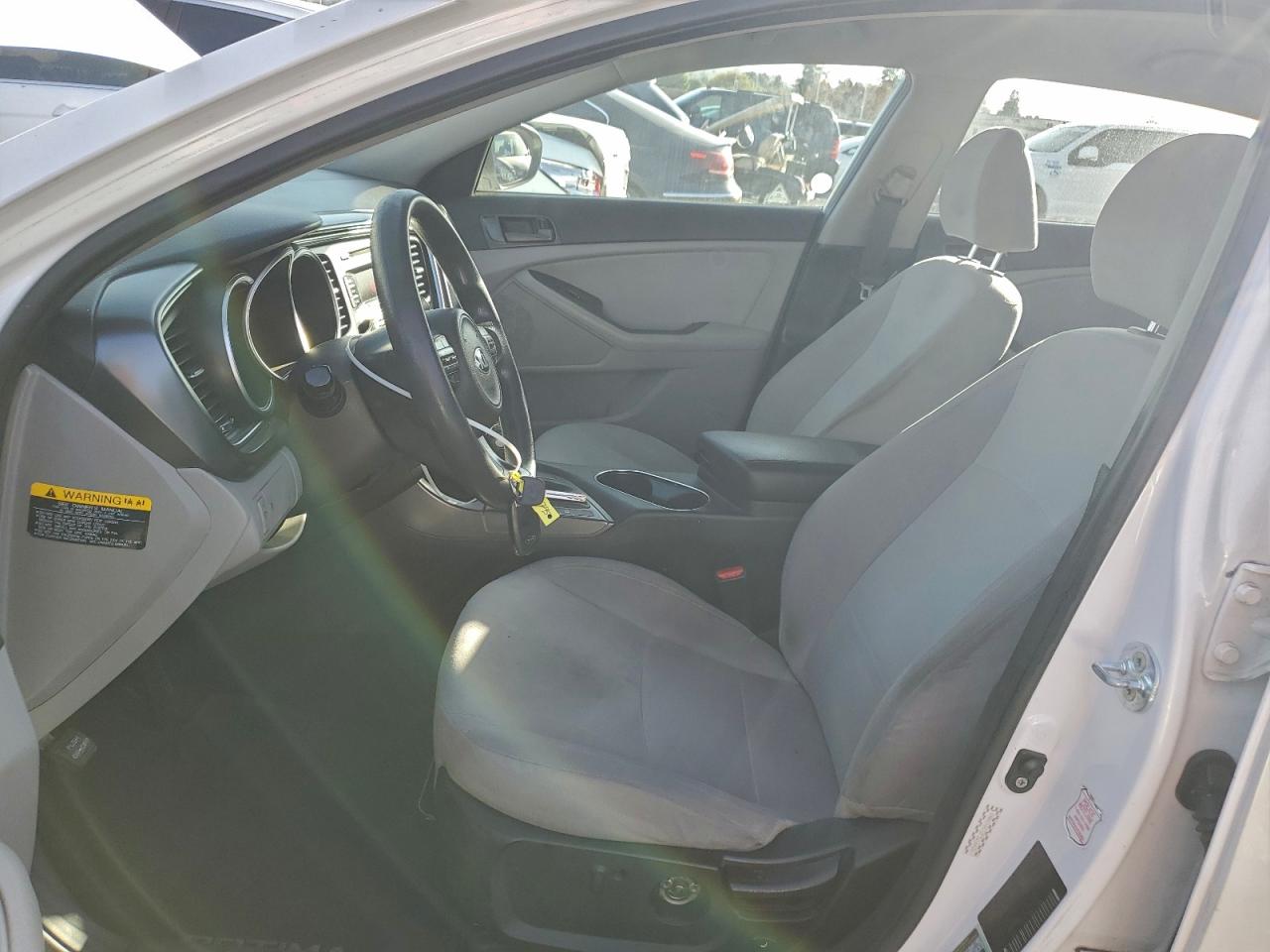 2015 KIA OPTIMA LX photo 7