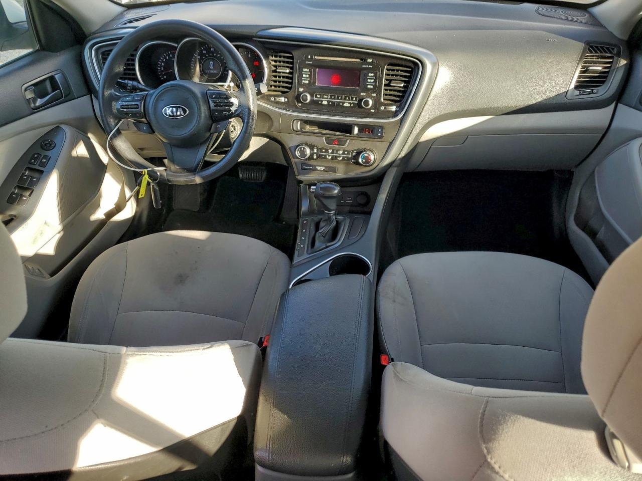 2015 KIA OPTIMA LX photo 8