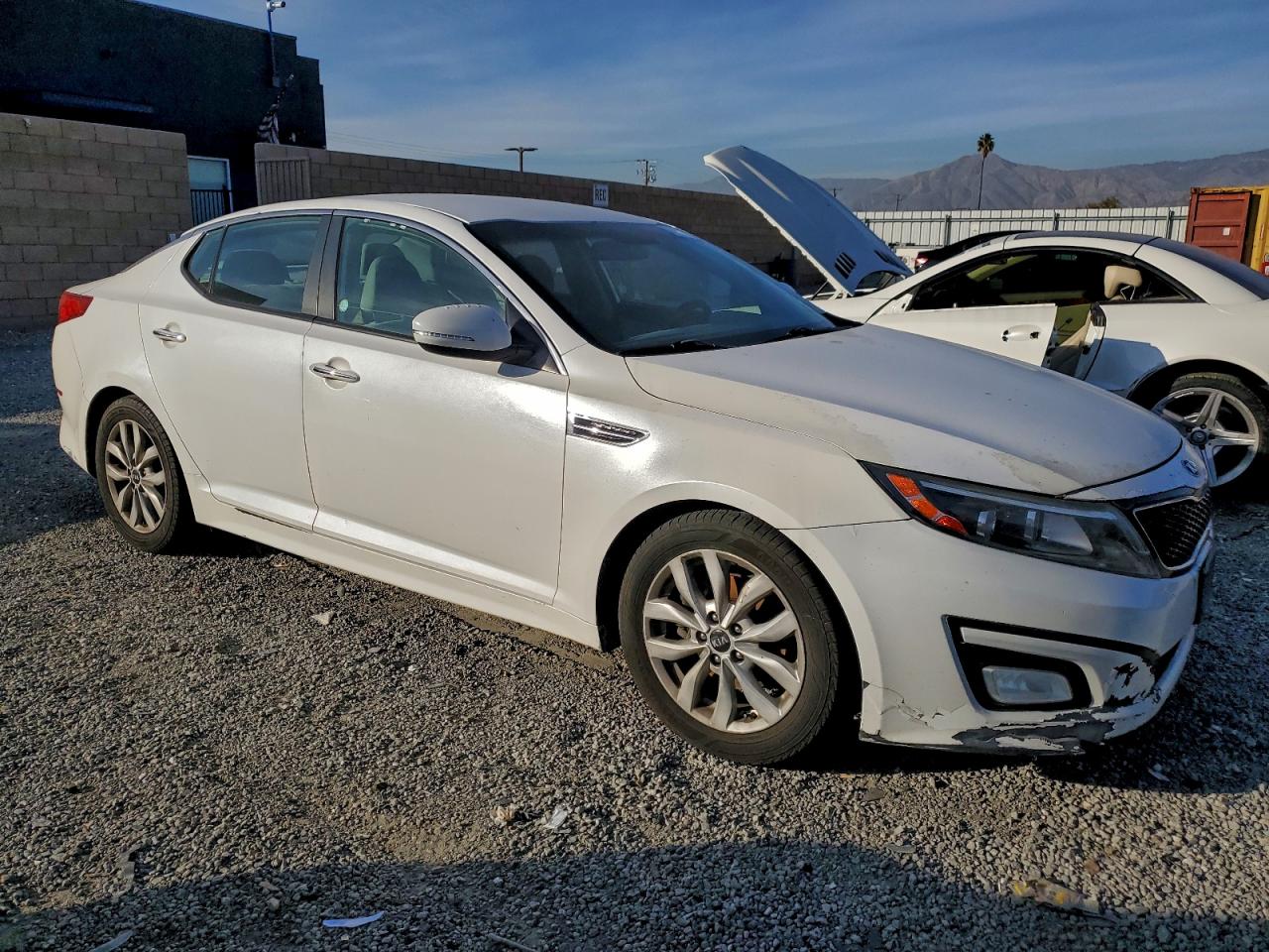 2015 KIA OPTIMA LX photo 4