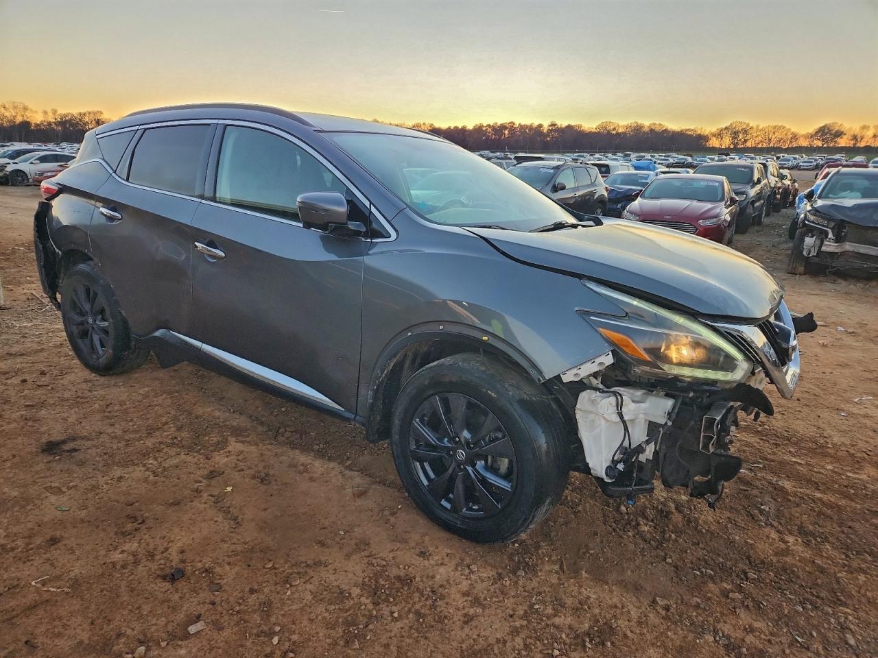 2018 NISSAN MURANO S photo 7