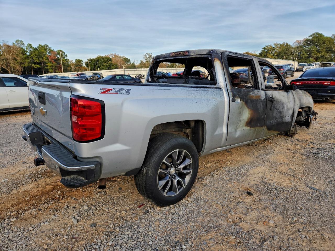 2014 CHEVROLET SILVERADO K1500 LT photo 3