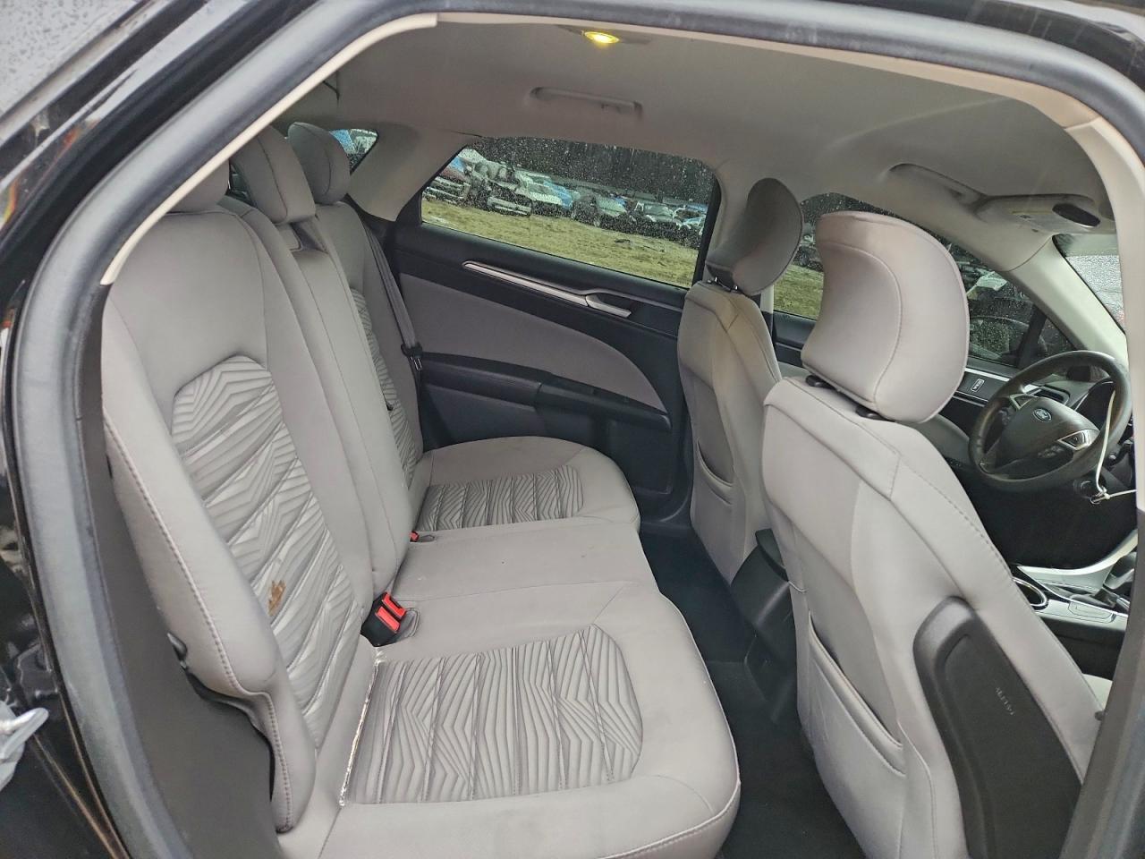 2016 FORD FUSION S photo 19