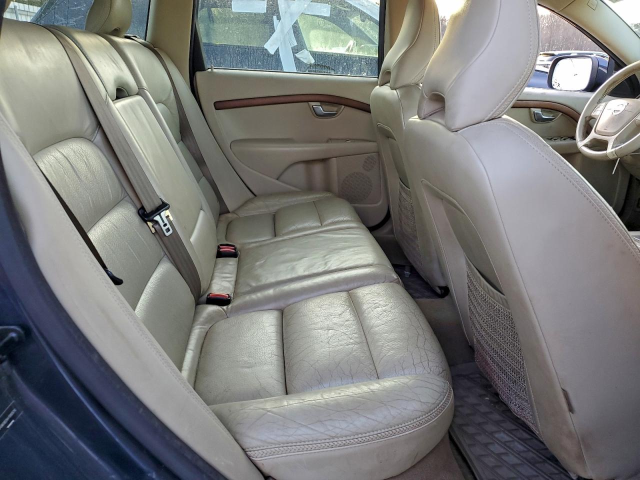 2010 VOLVO XC70 3.2 photo 11