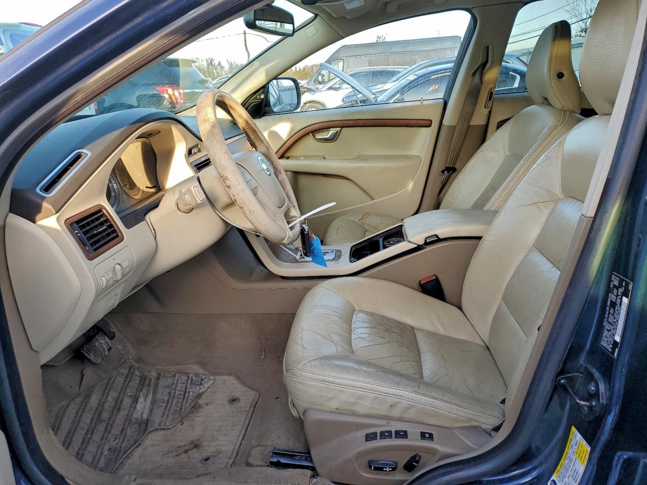 2010 VOLVO XC70 3.2 photo 7
