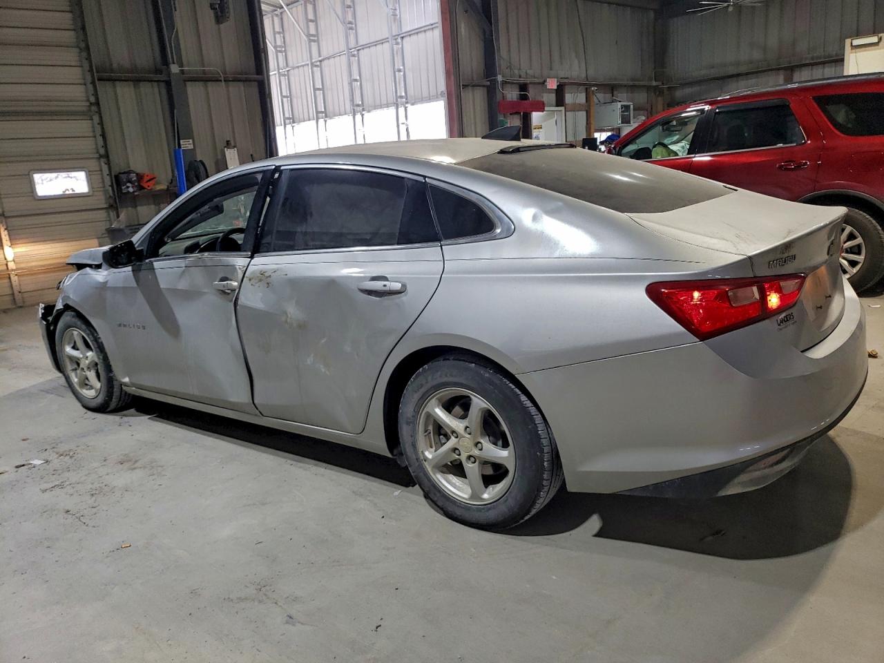 2018 CHEVROLET MALIBU LS photo 2