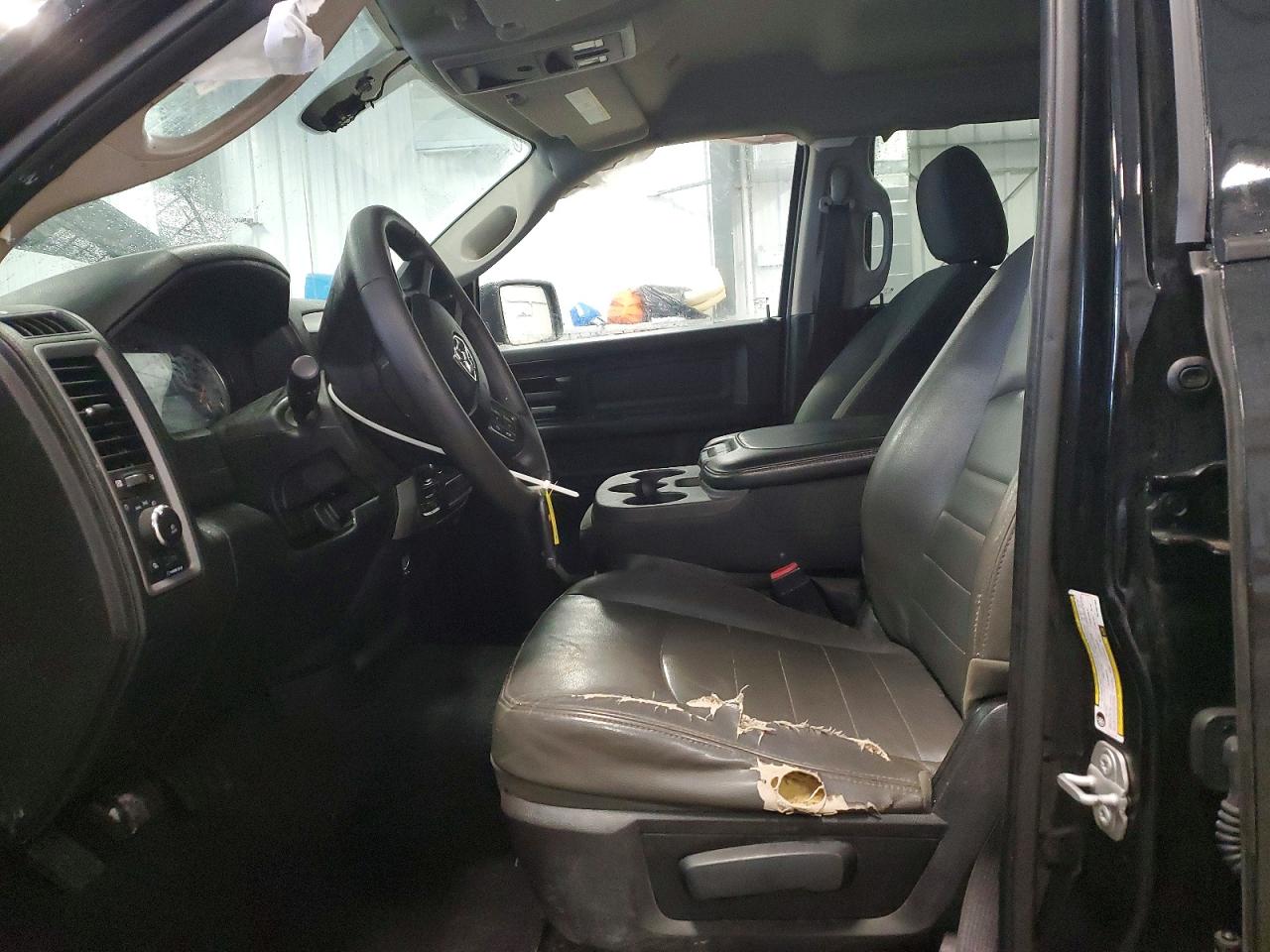2022 RAM 1500 CLASSIC TRADESMAN photo 7