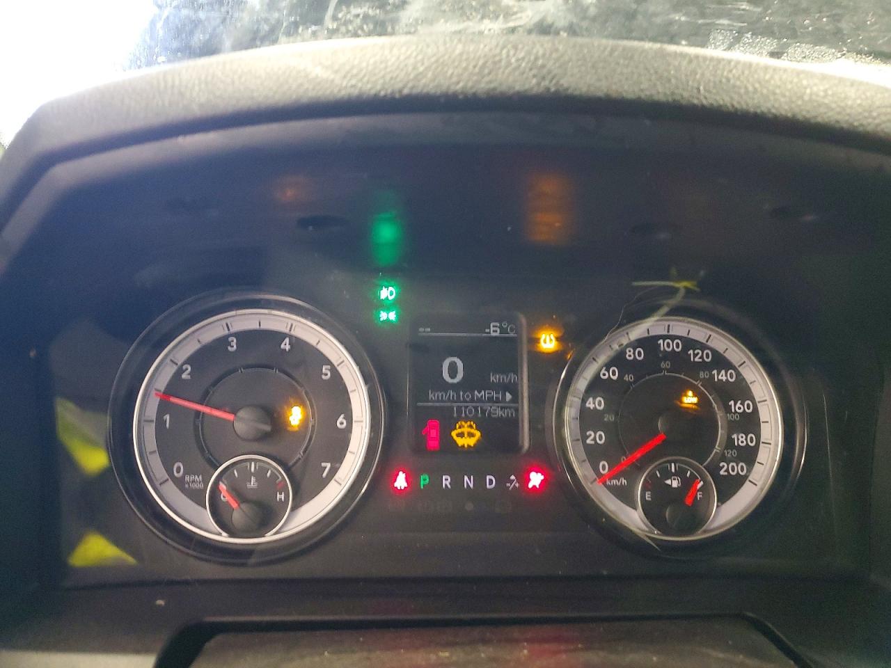 2022 RAM 1500 CLASSIC TRADESMAN photo 9