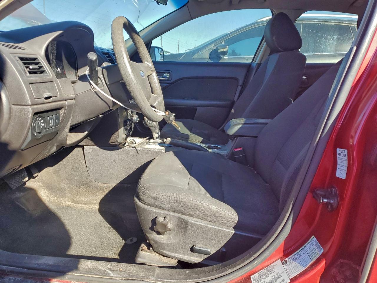 2011 FORD FUSION SE photo 7