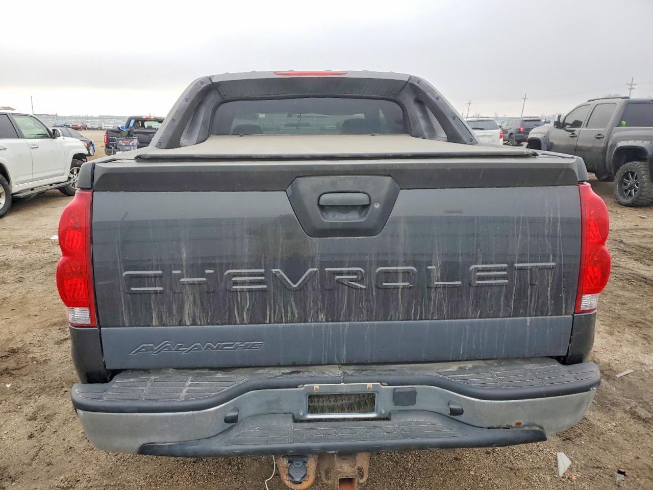 2005 CHEVROLET AVALANCHE K1500 photo 6