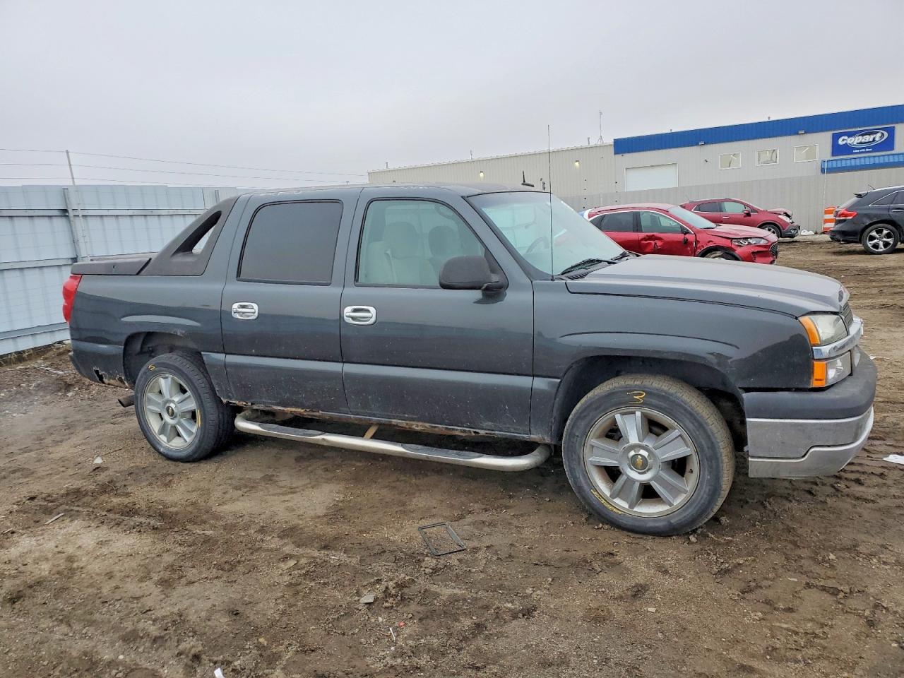 2005 CHEVROLET AVALANCHE K1500 photo 4